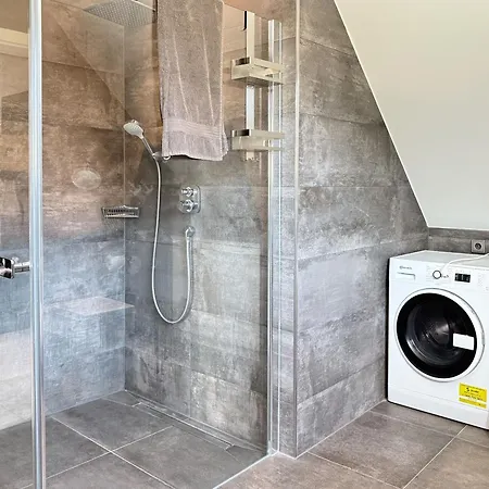 Meerle 4 Цингст